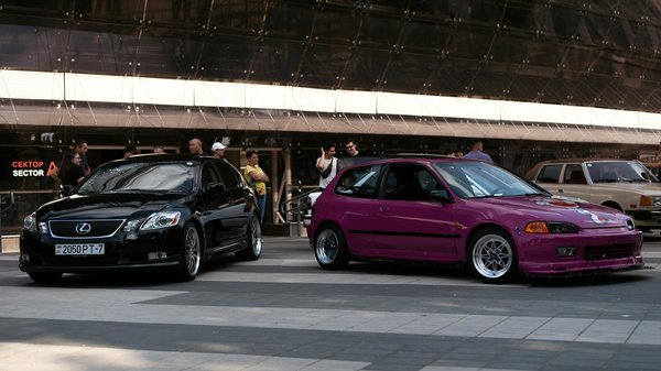 Comment les technologies de reconnaissance des panneaux de signalisation influencent-elles la sécurité des véhicules autonomes sur autoroute?